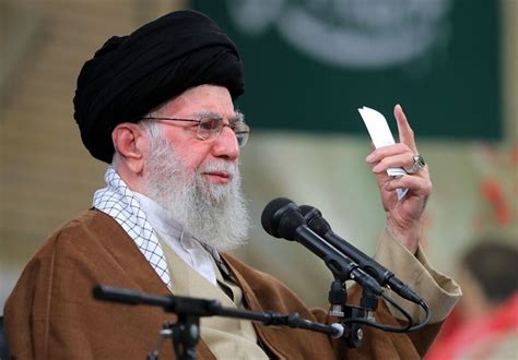 Ayatollah Khamenei Hails Hajj as Source of Reassurance for Muslims ...