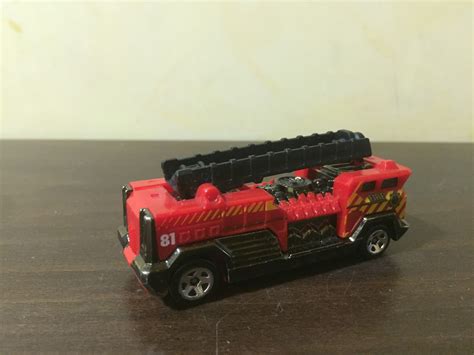 Hot Wheels Kupindo