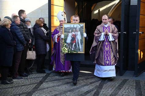 Pogrzeb Ofiar Tragedii W Bukowinie Tatrza Skiej Super Express