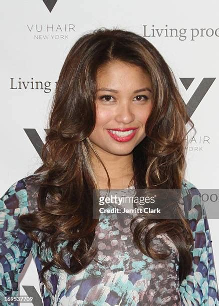 Vu Hair New York Opening Celebration Photos And Premium High Res