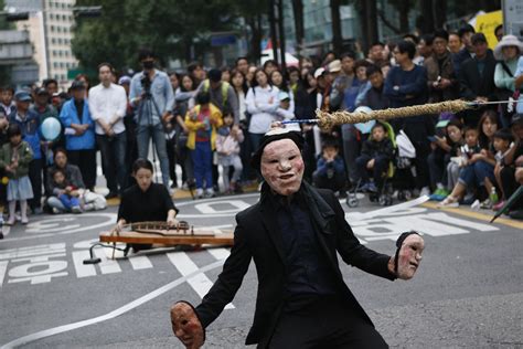 2017 Seoul Street Art Festival Photographs on Behance