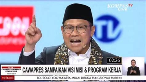 Cak Imin Potong Tumpeng Di IKN Nusantara Disentil Gibran Saat Debat