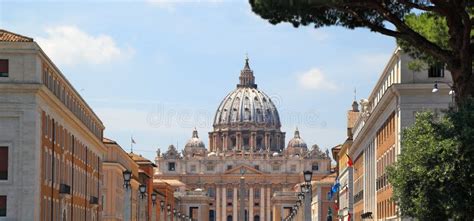 Vatican City Panoramic View Editorial Photo - Image of dome ...