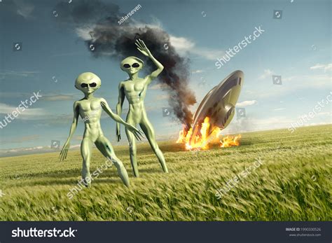 1319 Imágenes De Alien Crash Imágenes Fotos Y Vectores De Stock Shutterstock