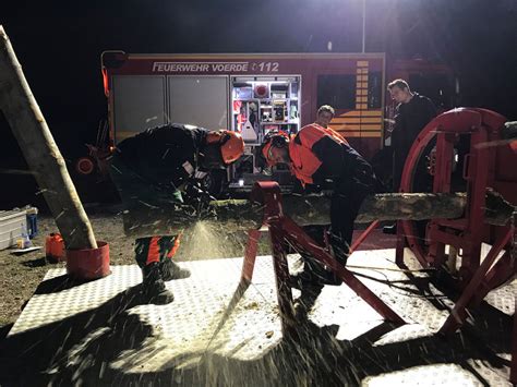 Fortbildung Baumbiegesimulator 2 Freiwillige Feuerwehr Voerde