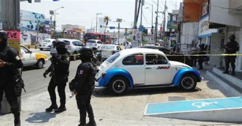 Robo De Taxi Desata Balacera En La Costera Miguel Alem N En Acapulco