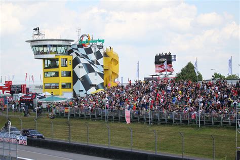 Sachsenring Motorsport Und Mehr Begeisterte Besucher Sorgen