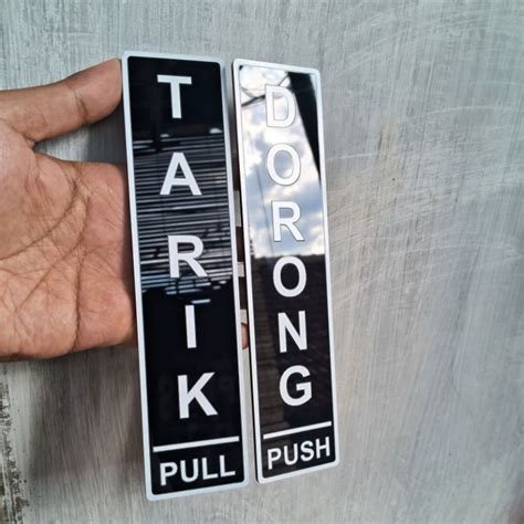 Jual Akrilik Sign Tarik Dorong Pintu Shopee Indonesia