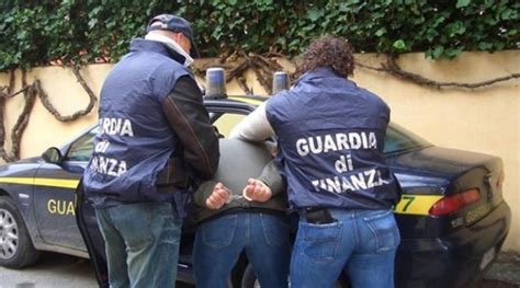 Provincia di Latina violenza sessuale su più donne tra cui una minorenne Arrestato un