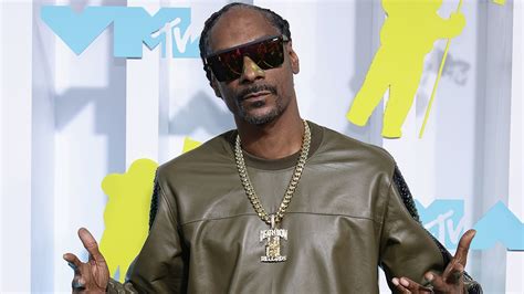 Snoop Dogg to produce a biopic about his life: 'I waited a long time to ...