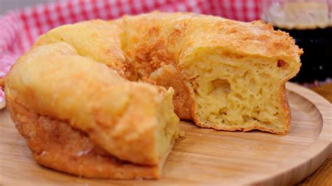 Receita Bolo Pão de Queijo Bem Mais Fácil e Rápido que o Tradicional