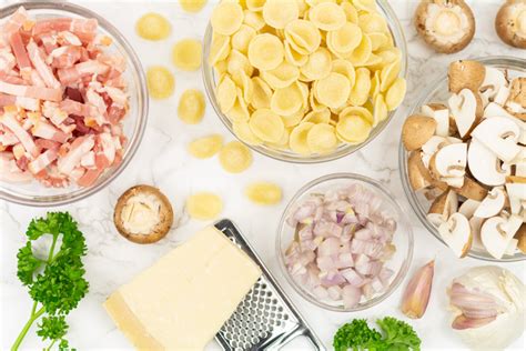 Orecchiette Met Champignons En Spekjes