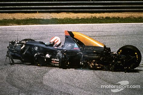 Roland Ratzenberger, Simtek involved in a fatal crash at San Marino GP