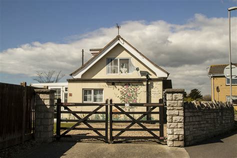 Solve Swanage Decorated House There Is No Window Upstairs