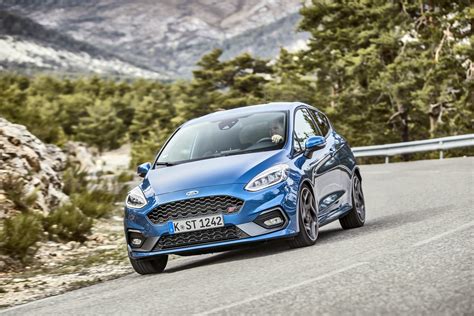 Driven 2018 Ford Fiesta ST Autoevolution