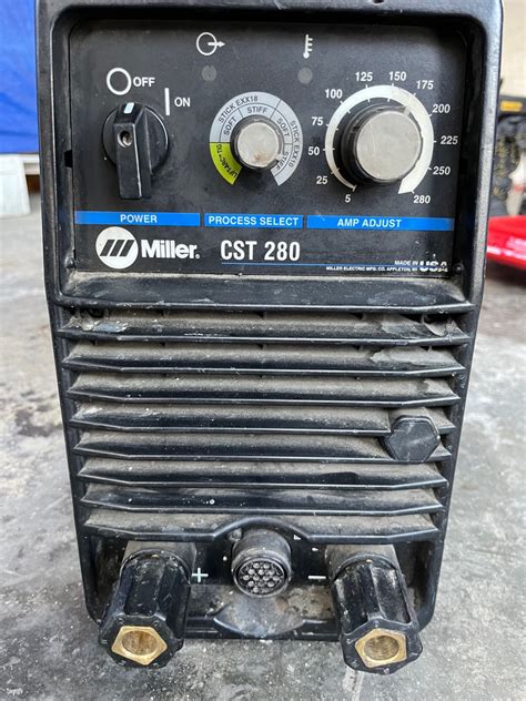 Miller CST 280 Welder | Power Tools | Calgary | Kijiji