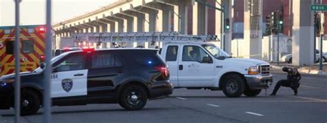 Oakland Bicyclist Struck Killed By Car East Bay Times