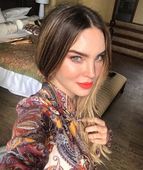 Belinda Se Autonombra Reina De Los Amarres En Uno De Sus Conciertos