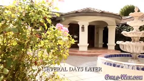 Les Milf Strapon Bangs