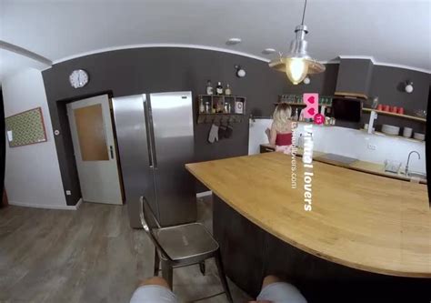 Virtual Reality Sex I Wanna Fuck Your MATURE Shemale Ass