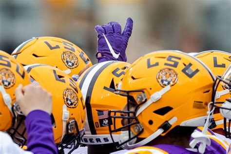 How To Watchlisten To Lsu Football Vs Auburn Sports Illustrated Lsu Tigers News Analysis And