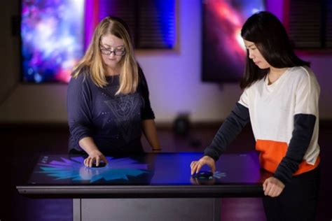 Ideum Platform Ii Multitouch Table Packs A Windows 10 Pc Within