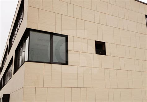 Moca Creme Classic Beige Limestone Portugal Cladding