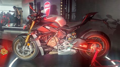 Ducati Indonesia Luncurkan Motor Streetfighter Di Diler Terbarunya