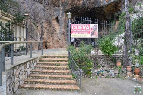 La Cueva De Las Calaveras Vaya Viajecito