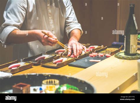 japanese omakase chef preparing food in a omakase fine dining ...