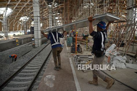 Penampakan Stasiun Halim Kereta Cepat Jakarta Bandung Republika Online