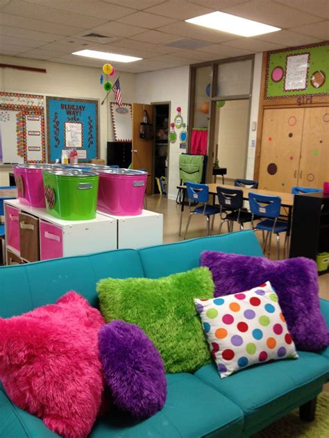 My Mom S Fourth Grade Classroom Classroom Decor Classroom Seating Classroom Arrangement