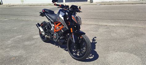 KTM Duke 125 igual a nova Fernão Ferro OLX Portugal