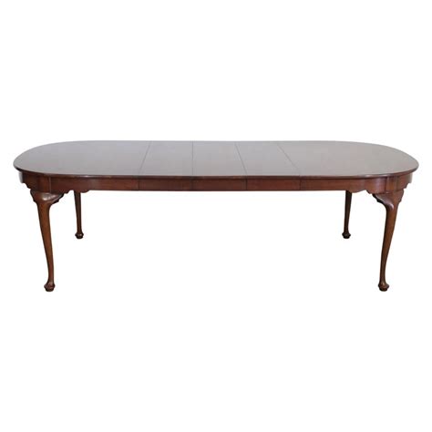 Henkel Harris Solid Cherry Queen Anne Dining Table At 1stdibs