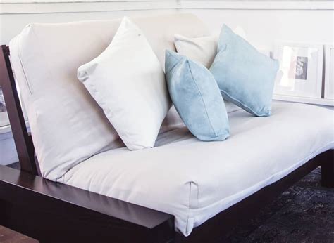 Futon Mattress Cover: The Secret To Healthy And Peaceful Sleep