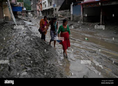 Nepal Melamchi Flood Hi Res Stock Photography And Images Alamy