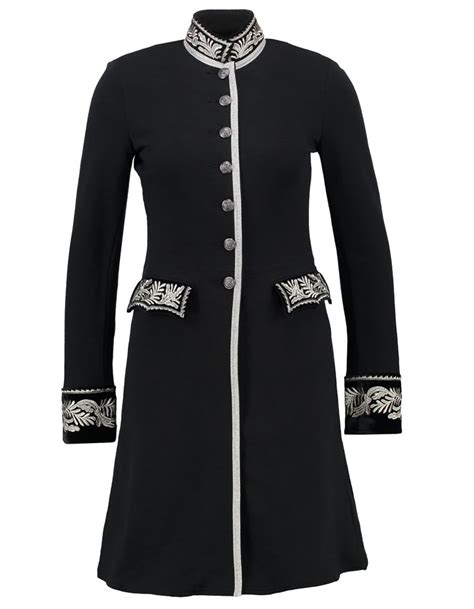 Manteau Officier Brodé 14 Manteaux Officier Pour Un Hiver Stylé Elle