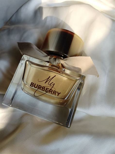 Burberry Perfume for Women Singapore - Scentiq - Medium