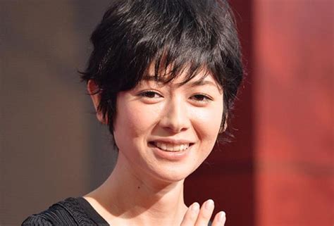 真木よう子の元旦那・片山怜雄との離婚原因は不倫！？子供の親権は？ 有名人最新裏情報㊙サイト