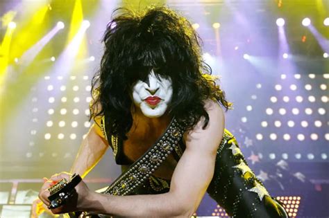 Kiss Singer Paul Stanley Undergoes Vocal Cord Surgery