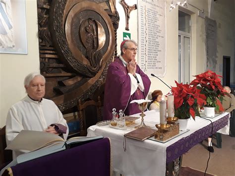 La S Messa Celebrata Dal Vescovo Corrado Sanguineti Alla Casa Di