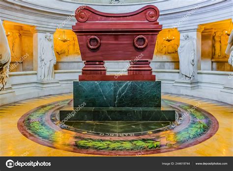 Napoleon Bonaparte Tomb In Les Invalides Complex Of Museums And