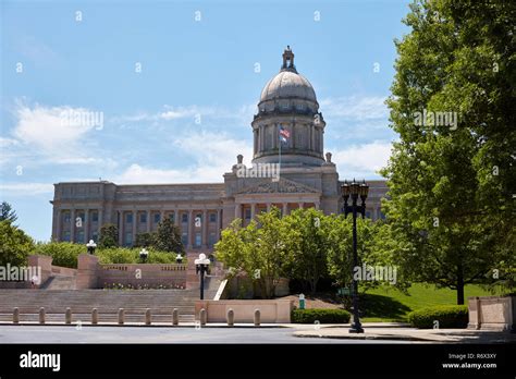 Kentucky State Capitol building in Frankfort Stock Photo - Alamy