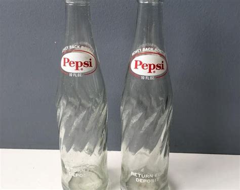 Pepsi Returnable Glass Bottles A Pair Of 10 Oz Spiral Bottles 1970s Vintage Etsy