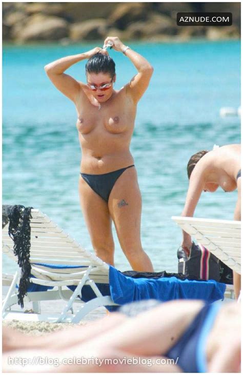 Jessie Wallace Nude Photos By Paparazzi Aznude