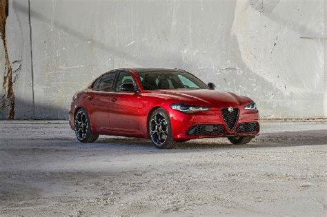 Alfa Romeo Giulia Vs Bmw Series