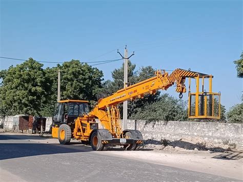 Ton Hydra Crane Rental Services At Rs Hour In Jodhpur Id