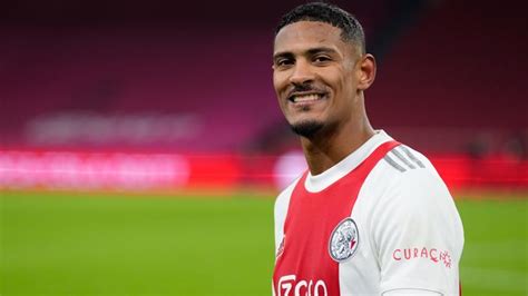 Can Sébastien Haller Côte Divoires New Lethal Weapon The Limited