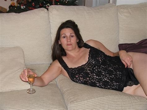 SLUT MILFS X 1843 Porn Pic