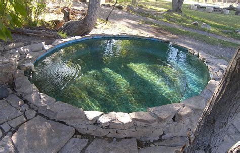 Chinati Hot Springs - ULTIMATE HOT SPRINGS GUIDE